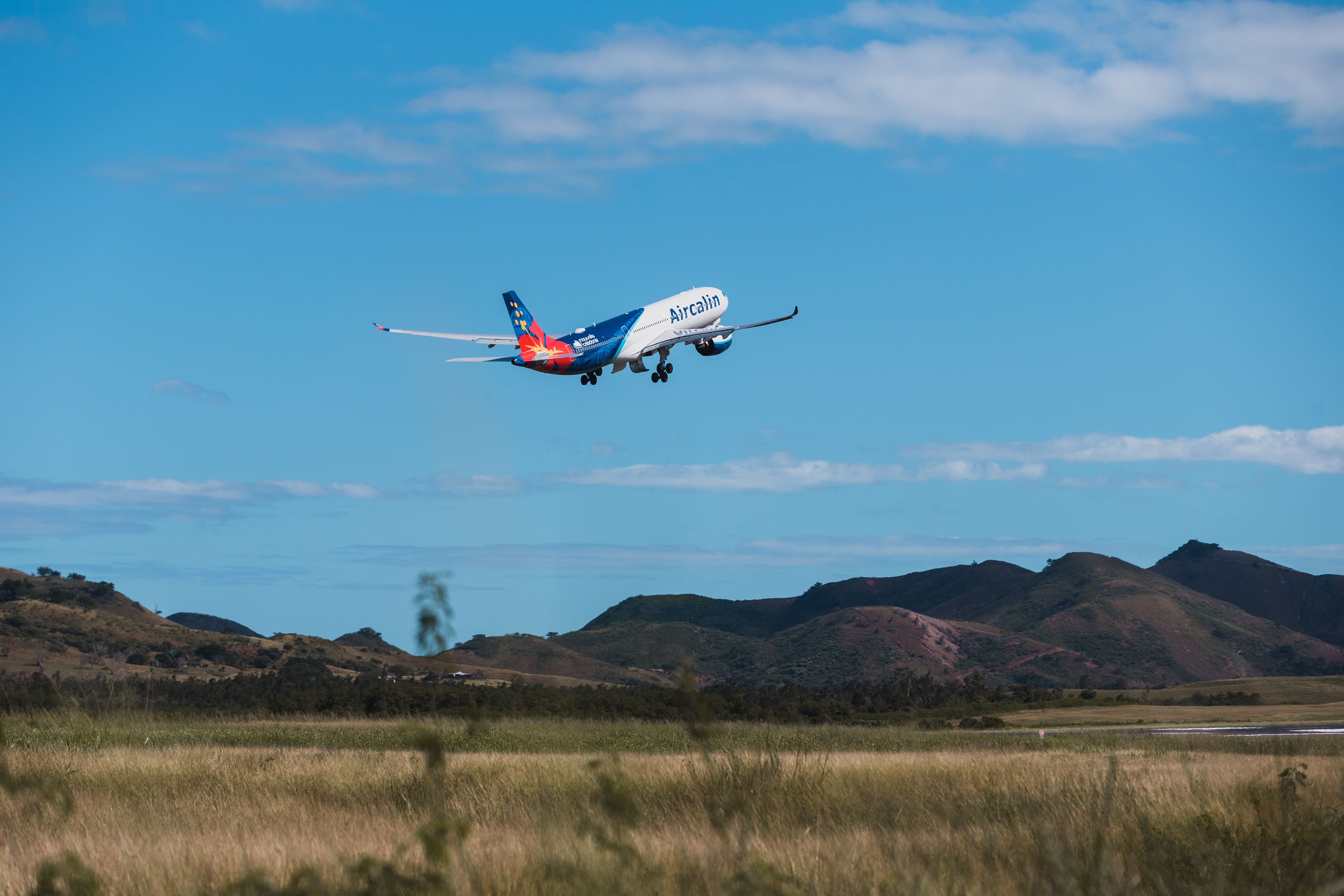 チャーター便 | Aircalin