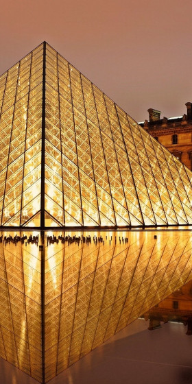 Paris Paris