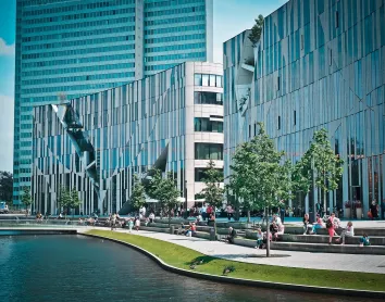 Dusseldorf  building